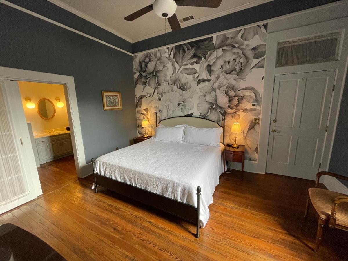 The Grand Hotel Hogansville Экстерьер фото