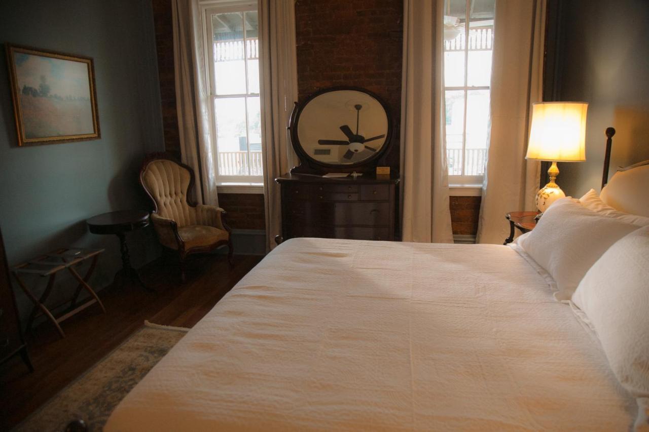 The Grand Hotel Hogansville Экстерьер фото
