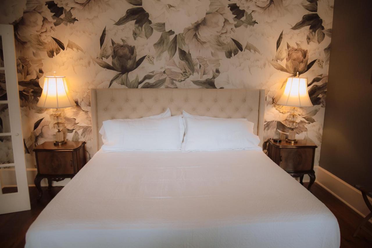 The Grand Hotel Hogansville Экстерьер фото